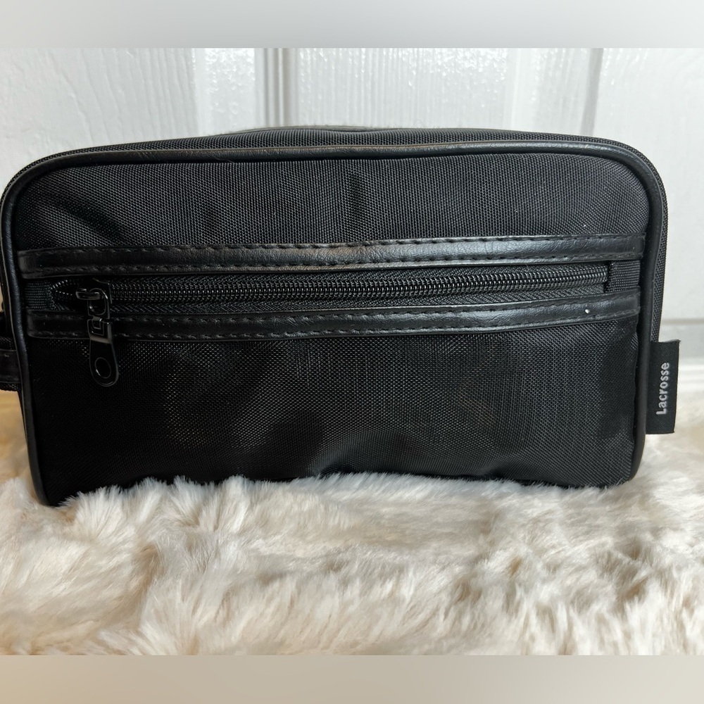 LACROSSE TOILETRY BAG BLACK - Picture 2 of 9